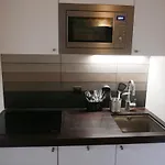 شقة كوزي باريس