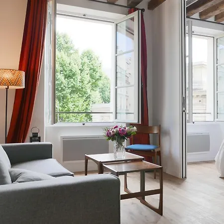 Cosy Paris